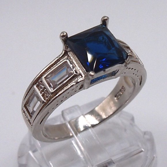 Ladies Large Blue Sapphire Princess Cut Bridal Ring .925 Solid Sterling Silver - Picture 2 of 12